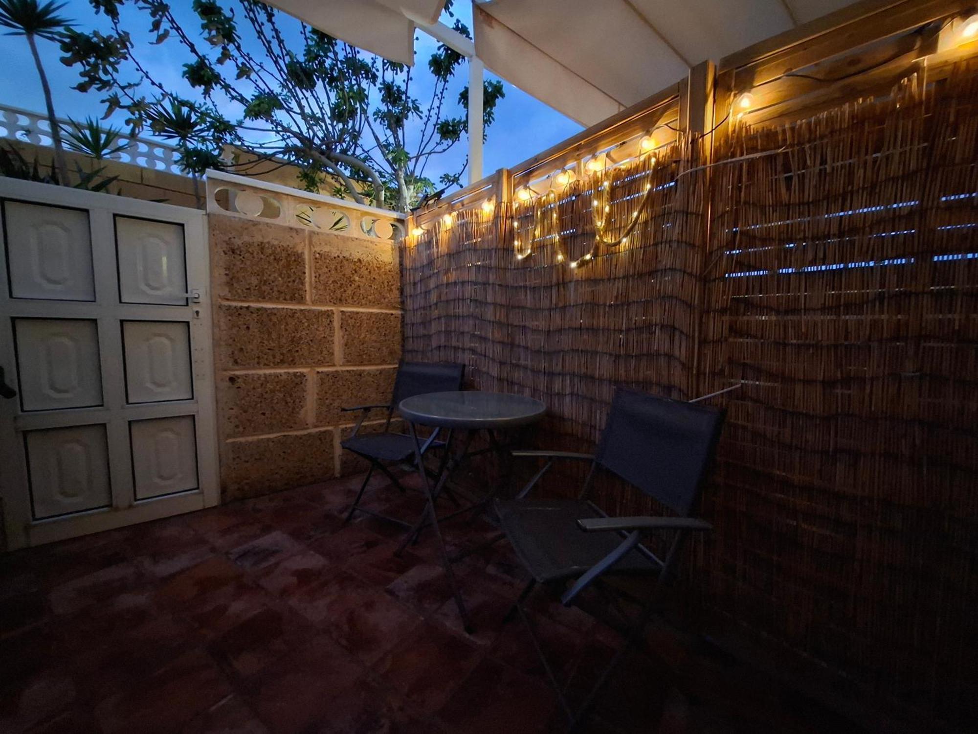 Habitacion Doble Con Bano Y Terraza Privada El Medano  Bagian luar foto